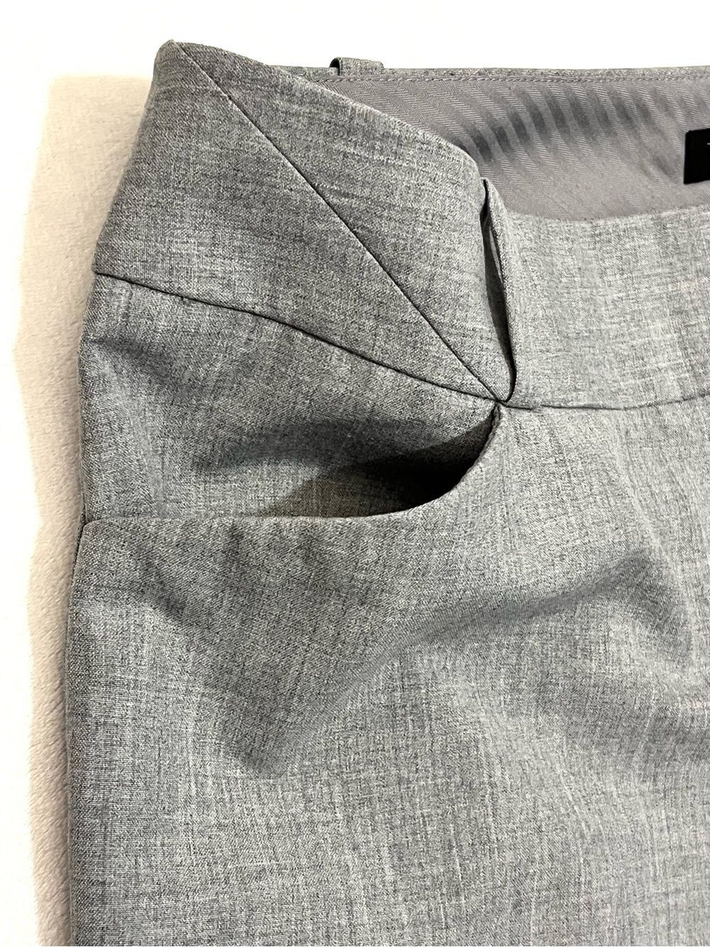 The Limited Collection Drew Fit Light Gray Dress Polyester Blend Pants Women’s 4 - Picture 3 of 16